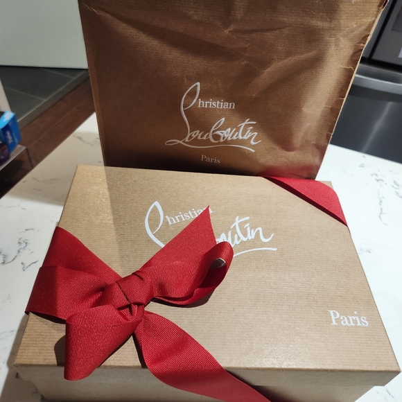 Louboutin Follies Strass Crystal Nude Heels - Picture 10 of 16